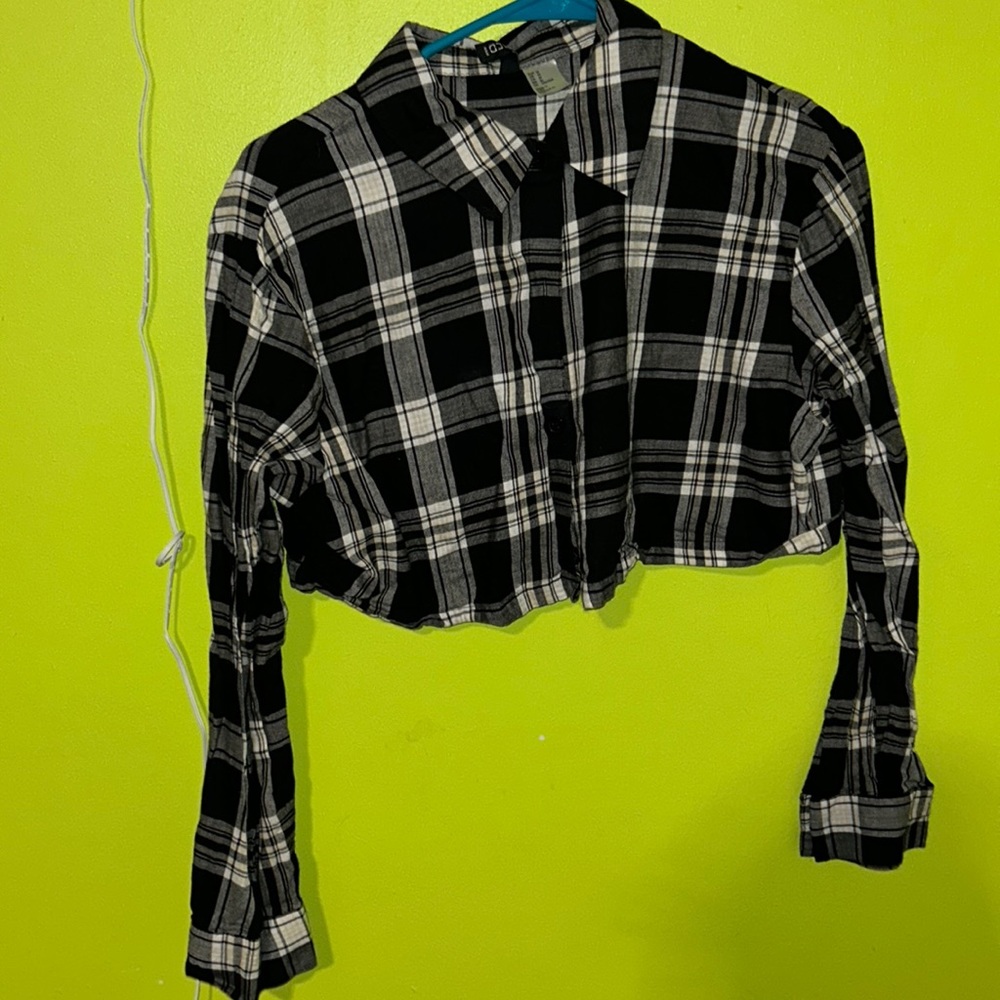 black and white checkered crop top